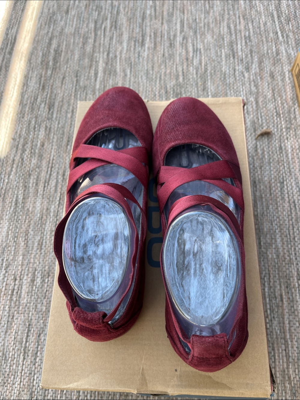 NEW JBU Suede Burgundy Ballet Flats with Crisscross Straps Size 9 - Picture 3 of 11